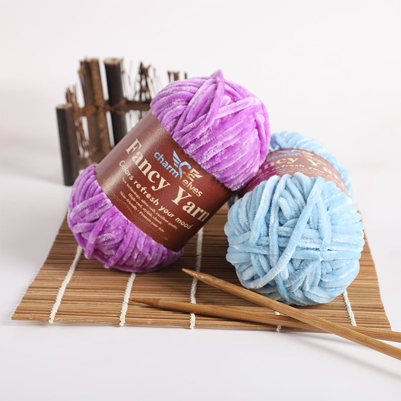 Woven Scarf Blanket - Zestaw 2 szpulki z ciepłej włóczki