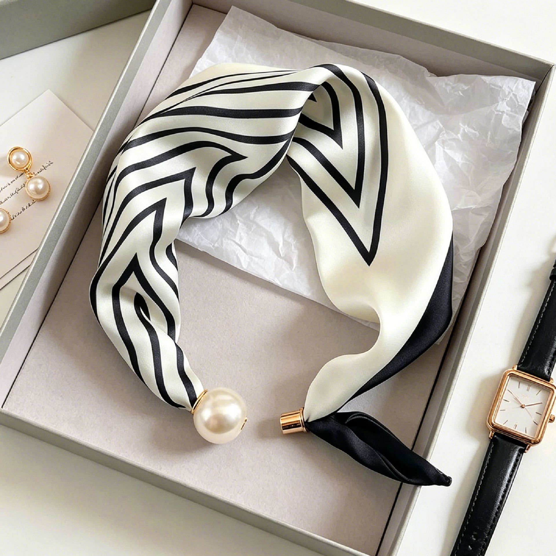 Silk Neck Scarf - Eleganckie, szykowne szaliki z perłowymi paskami,