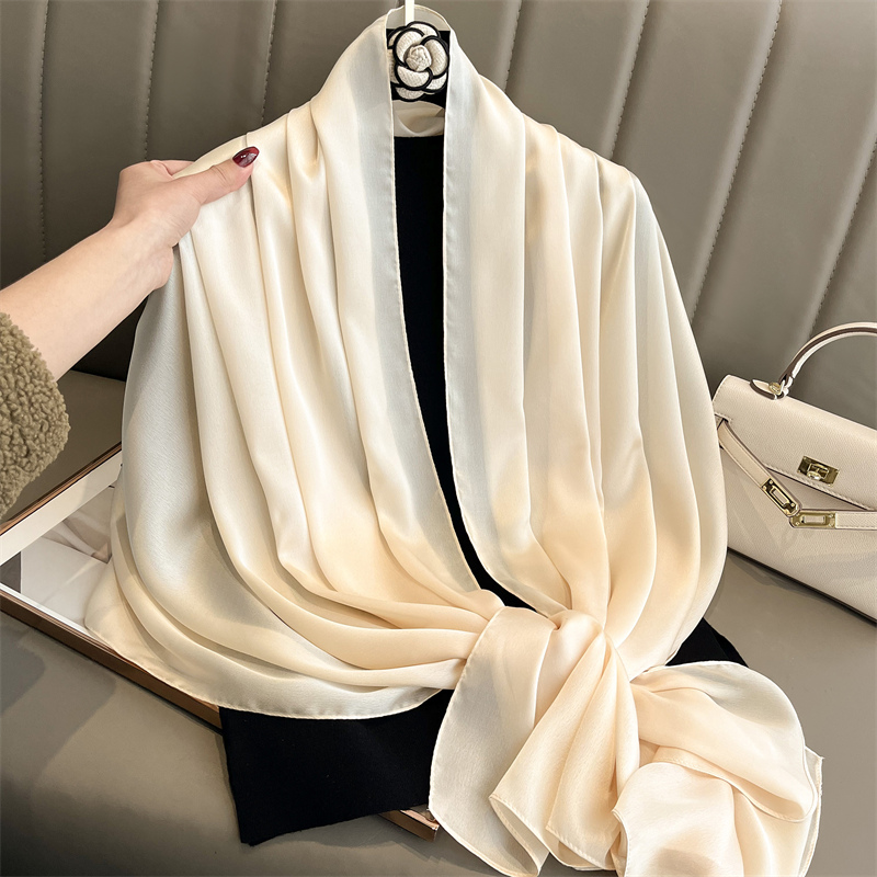 2024 Luksusowa marka Wiosna Du – Scarf Silk Square recenzja i cena