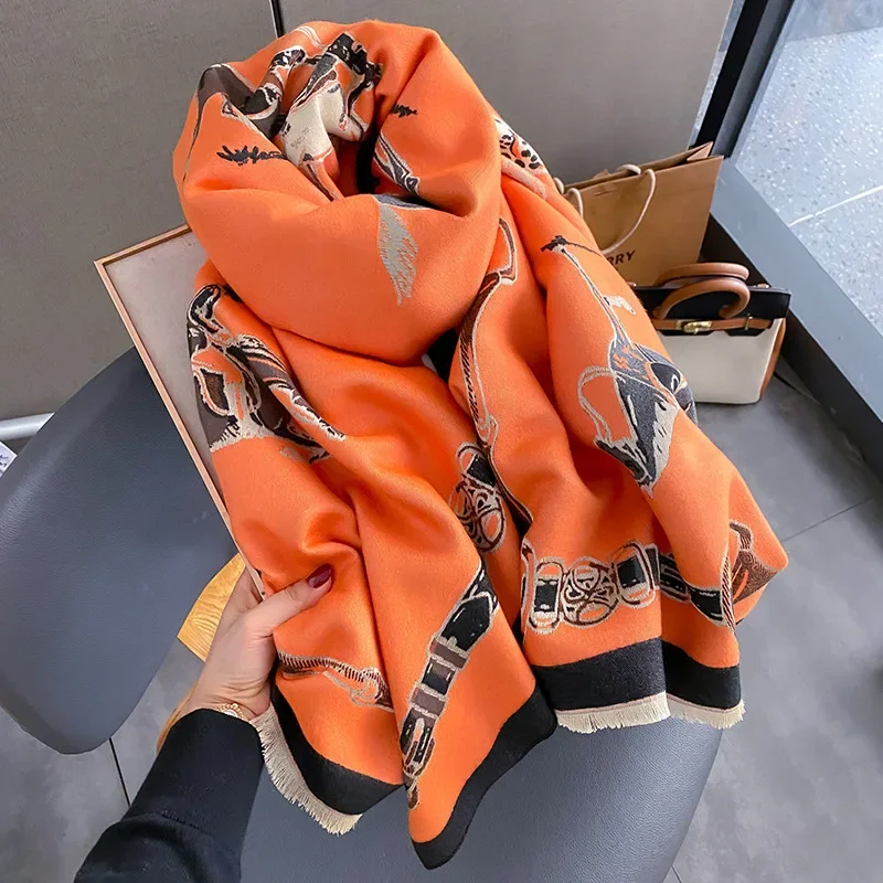 2024 Luksusowy ciepły szal Pas – Woven Scarf Blanket recenzja i cena